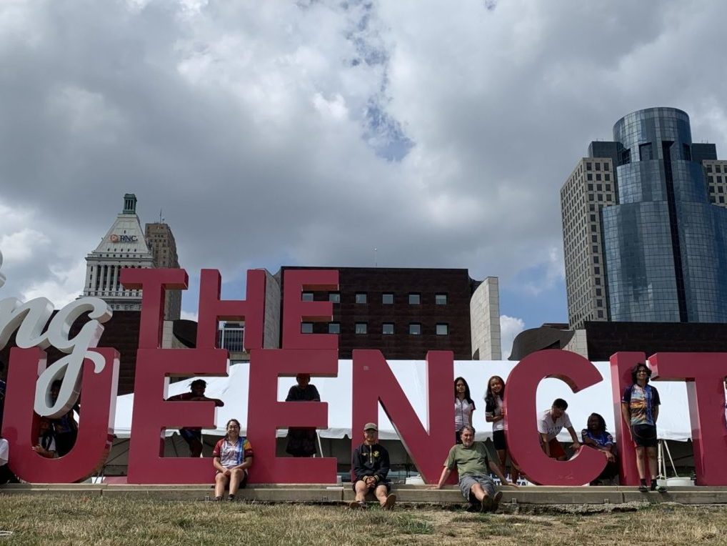 youth in the sign of Sing the Queen City